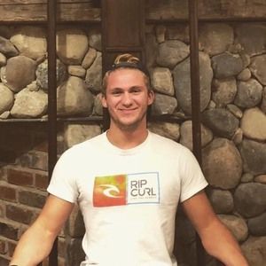 Meet your Posher, Carson